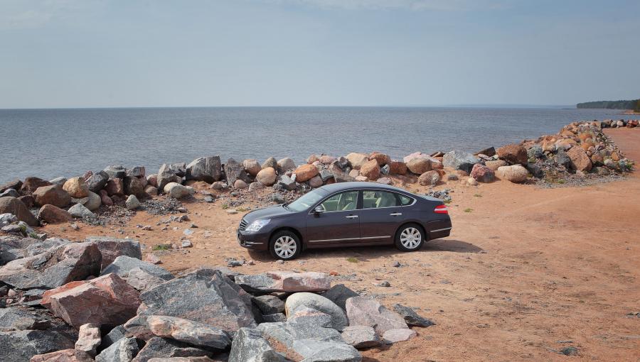  Nissan Teana 4x4 2010 года  (фото 2 из 70)